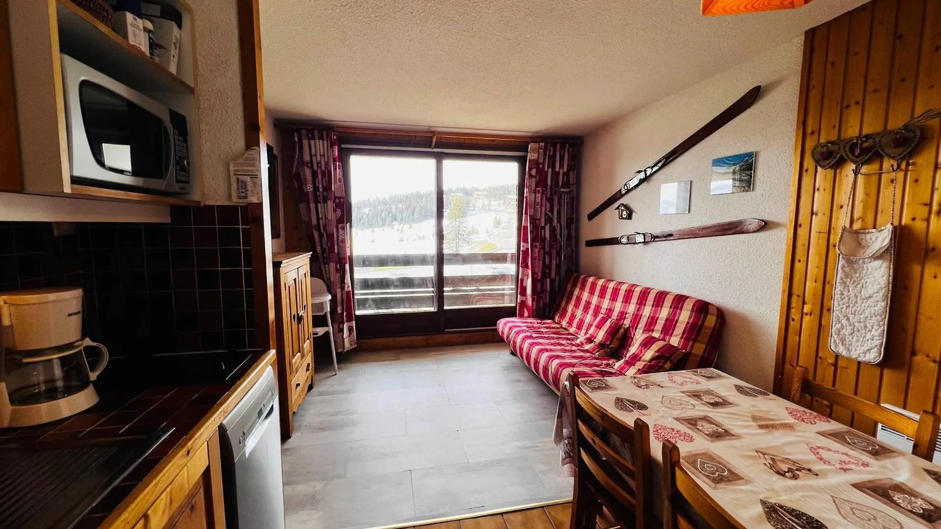 Les Saisies - Studio Cabine Avec Garage Pour 4-5 Personnes, Ensoleille, Vue Sur Pistes, Non Fumeur - Fr-1-293-152 0*, Les Saisies
