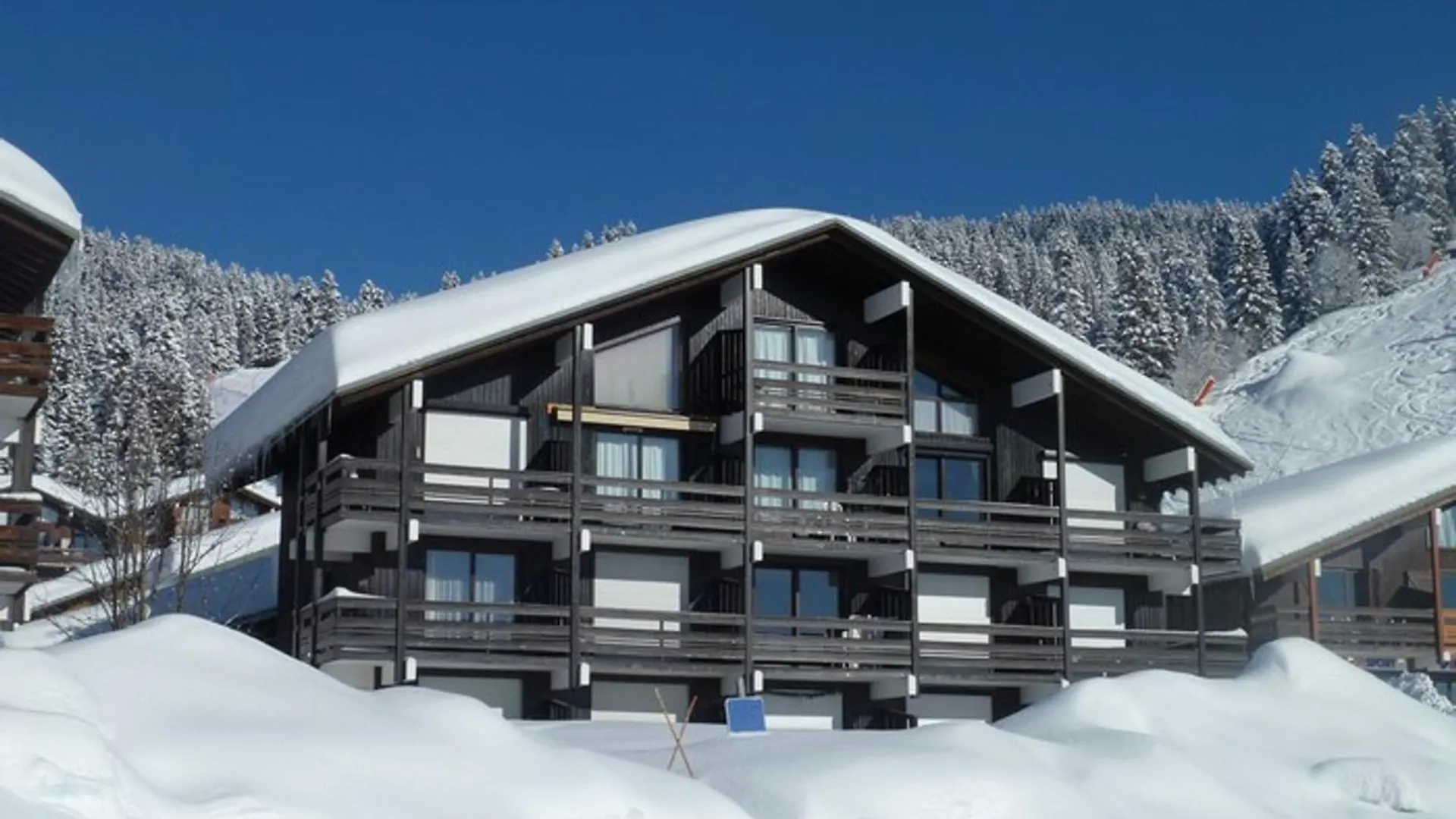 Les Saisies - Studio Cabine Avec Garage Pour 4-5 Personnes, Ensoleille, Vue Sur Pistes, Non Fumeur - Fr-1-293-152 0*, Les Saisies